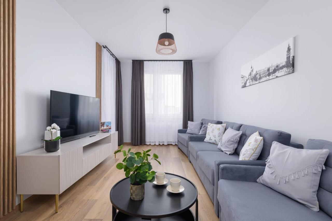 Osiedle Avia Harmonious Apartment With Balcony & Parking Cracow By Renters Prestige Красков Екстериор снимка
