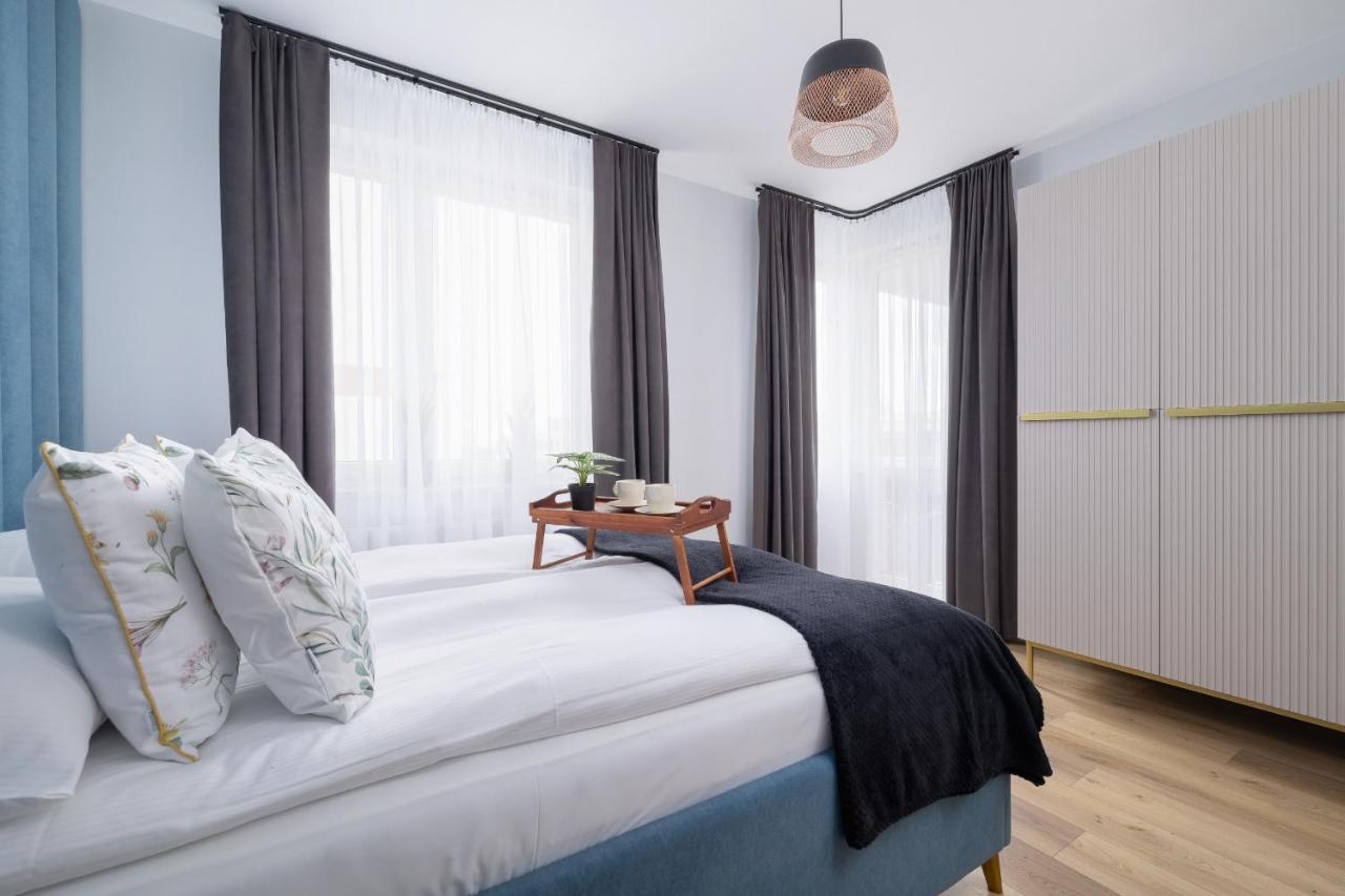 Osiedle Avia Harmonious Apartment With Balcony & Parking Cracow By Renters Prestige Красков Екстериор снимка
