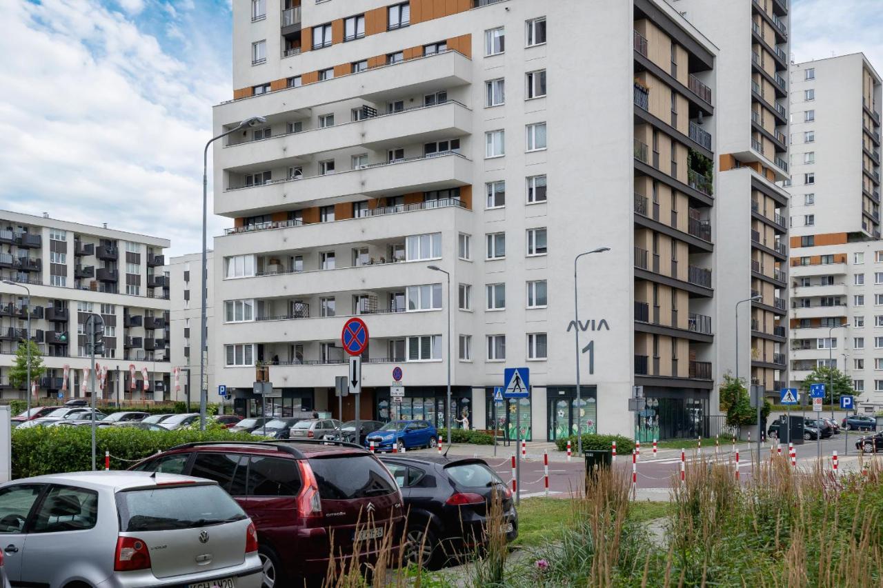Osiedle Avia Harmonious Apartment With Balcony & Parking Cracow By Renters Prestige Красков Екстериор снимка